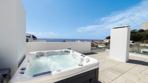 Hot Tub, Sea view