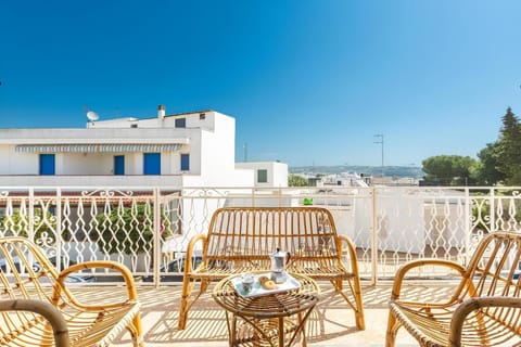 Property building, Patio, Day, View (from property/room), Balcony/Terrace, Dining area, Sea view