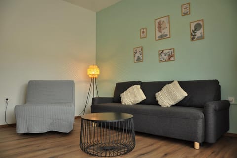 Jungle & Sea Boxavia Apartment in Zadar County