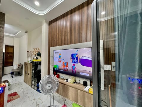 TV and multimedia