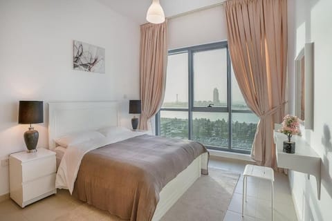 BOOK ME! 2 Bedroom Apartment (Sea View) Apartment in Abu Dhabi