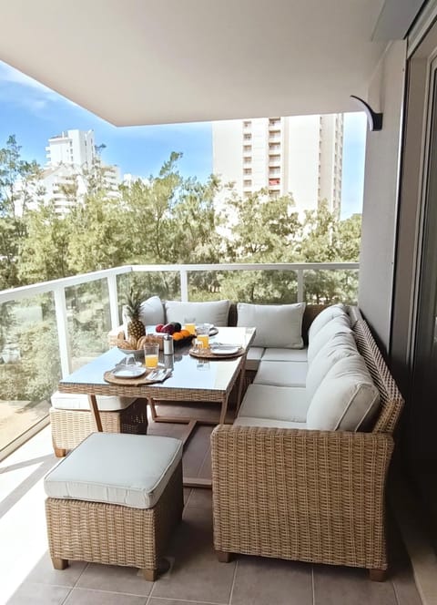 Patio, View (from property/room), Balcony/Terrace, Dining area