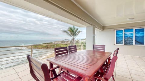 Patio, View (from property/room)