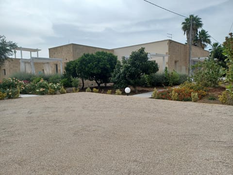 Zeituna Lodge a Porto Cesareo House in Apulia