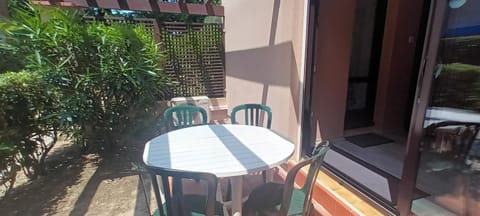 Patio, Balcony/Terrace, Dining area
