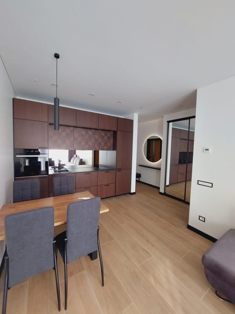 Kitchen or kitchenette, Living room, Seating area, Dining area, internet, internet, pet friendly, stove