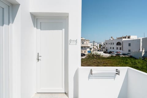 Celestial Seaview Apartments-Portara Apartment in Naxos