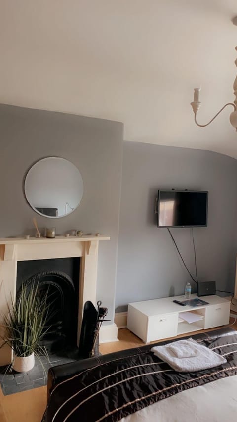 Bedford Station Rest Stop Vacation rental in Bedford