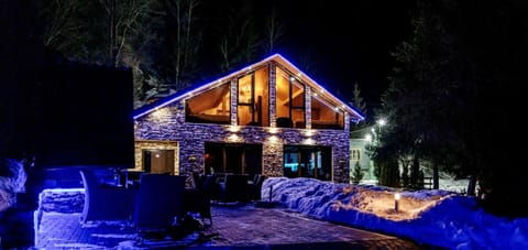 Property building, Night