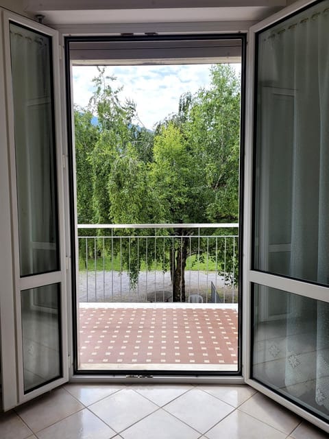 View (from property/room), Balcony/Terrace