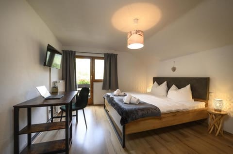 Alpenlodge am Waldrand in Grainau Apartment in Grainau