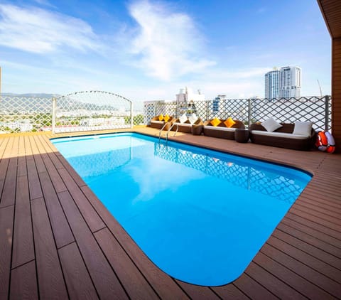 Pool view, Swimming pool