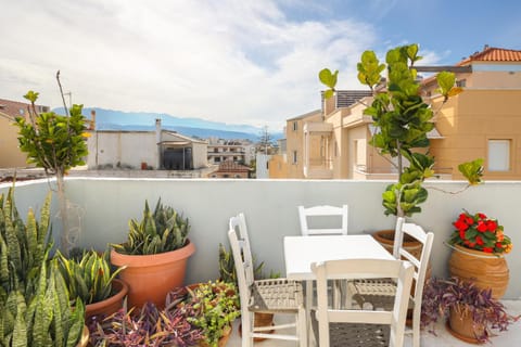 Chania Locals Rooftop Apartment in Chania