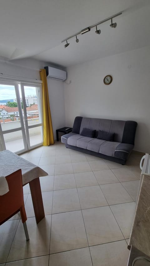 Apartment Bicky Apartment in Kotor Municipality