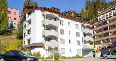 Camana Wohnung EG Apartment in Arosa