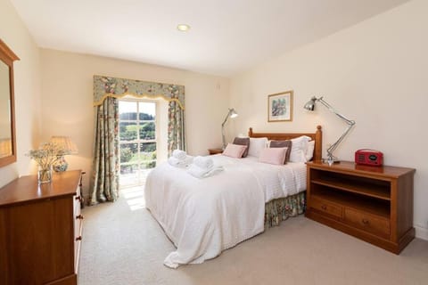 Charlton Gate House in England