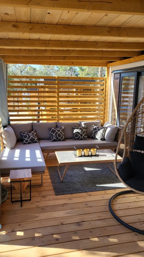 Submariner Biograd - Camping Apartment in Biograd na Moru