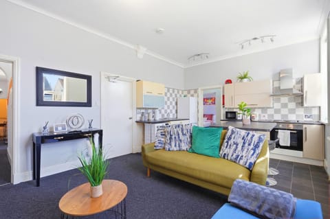 Living room, Dining area, kitchen