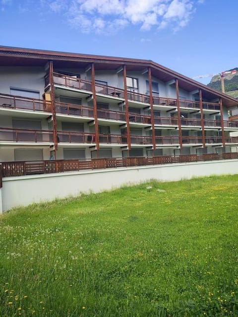 Studio 4-6 couchages.pied des pistes.Résidence Montana1 Apartment in Les Deux Alpes