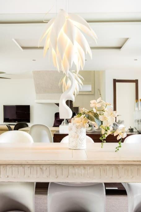 Boutique Townhouse with Hot Tub near Puerto Banus House in Marbella