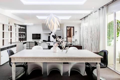 Boutique Townhouse with Hot Tub near Puerto Banus House in Marbella