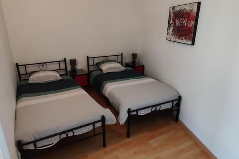 agréable maison 7 personnes proche centre ville de Nogent Villa in Nogent-le-Rotrou