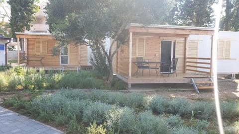 Property building, Patio, Garden, Garden view