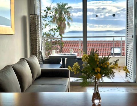 Natural landscape, Seating area, Dining area, Sea view