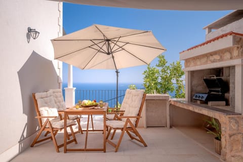 Lux & View - Sveta Nedjelja Apartment in Dubrovnik-Neretva County