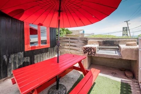 Patio, Day, Balcony/Terrace, Living room