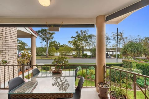 View (from property/room), Balcony/Terrace