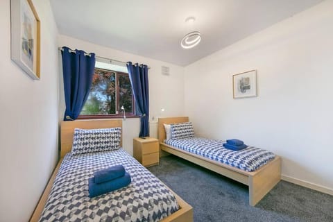 Faulds Crescent Lodge ✪ Grampian Lettings Ltd Apartment in Aberdeen