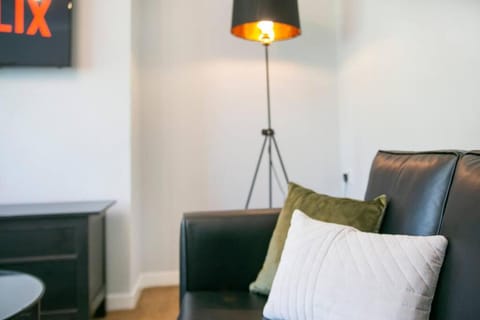 Faulds Crescent Lodge ✪ Grampian Lettings Ltd Apartment in Aberdeen