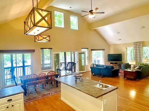 Serenity View Lakeside Retreat on Lake Murray, SC House in Lake Murray