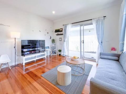 Communal lounge/ TV room, Communal lounge/ TV room, TV and multimedia, Living room