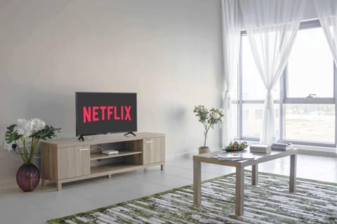 Communal lounge/ TV room, TV and multimedia, Evening entertainment