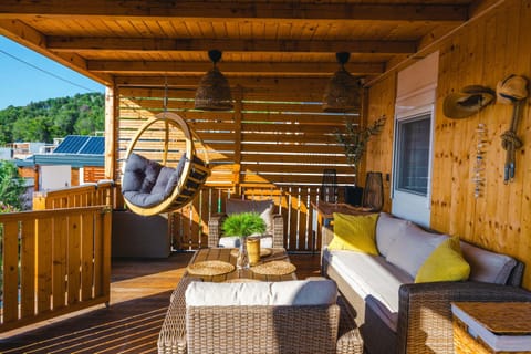 Patio, Balcony/Terrace, Balcony/Terrace, Seating area