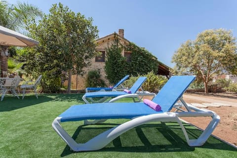 Garden, Garden view, Swimming pool, sunbed