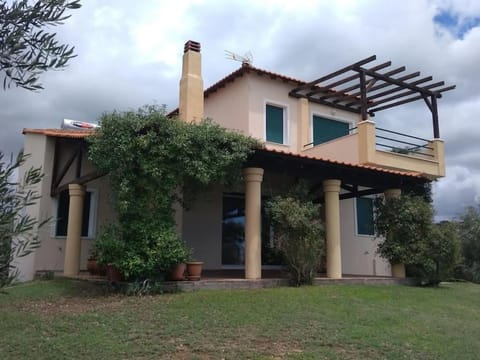 Earthly paradise Kariani Villa in Decentralized Administration of Macedonia and Thrace