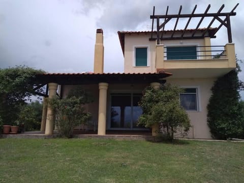 Earthly paradise Kariani Villa in Decentralized Administration of Macedonia and Thrace