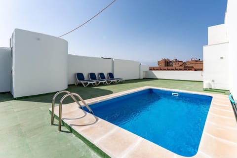 Penthouse with private pool Apartment in Fuengirola