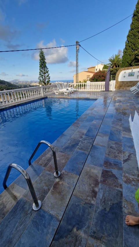 Maryvilla Zohra House in Calp