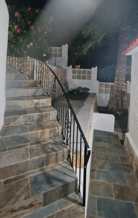 Maryvilla Zohra House in Calp