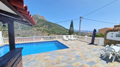 Maryvilla Zohra House in Calp