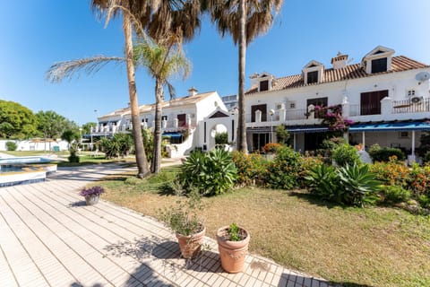 Garden, Garden view, Pool view, Swimming pool