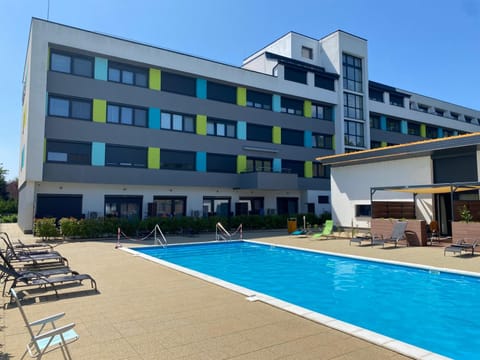 Property building, Swimming pool