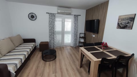 ADRIATIC APARTMENT center II MAKARSKA Apartment in Makarska