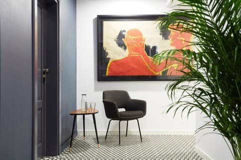 Decorative detail, Area and facilities, Internal: Not applicable to any particular room