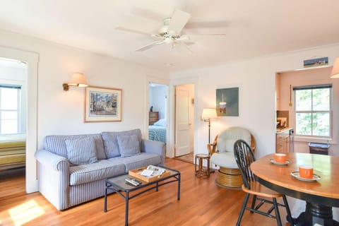 Community beach and sundeck House in Provincetown