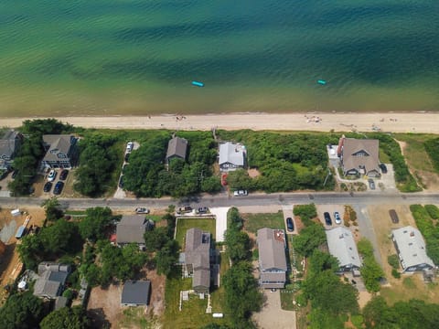 Gorgeous Architectural Home w Water Views House in North Eastham
